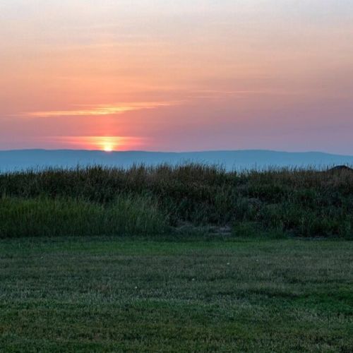 Enjoy beautiful sunsets over the Big Hole Mountains out your front door.